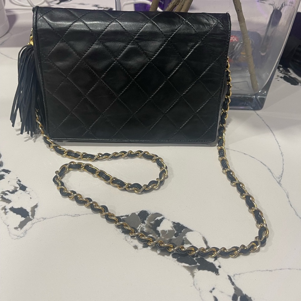Chanel black Crossbody Bag with Chain Strap and Quilted Texture